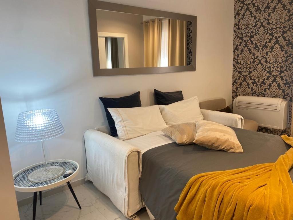 Appartamento Via Del Corso Рим Екстер'єр фото