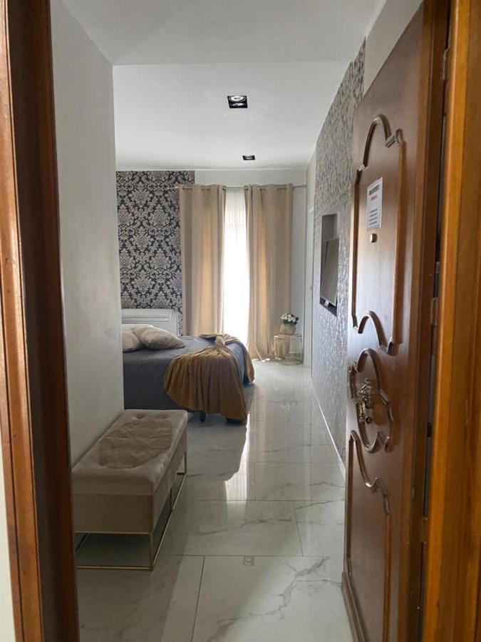 Appartamento Via Del Corso Рим Екстер'єр фото