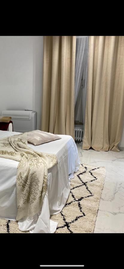 Appartamento Via Del Corso Рим Екстер'єр фото